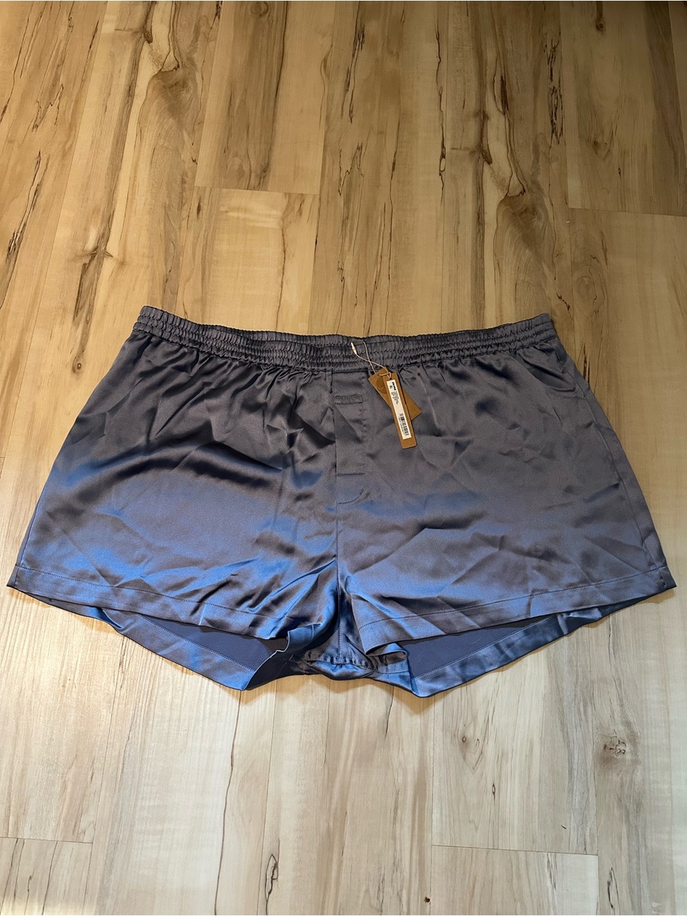 SKIMS Sateen Sleep Boxer Short in Slate NWT